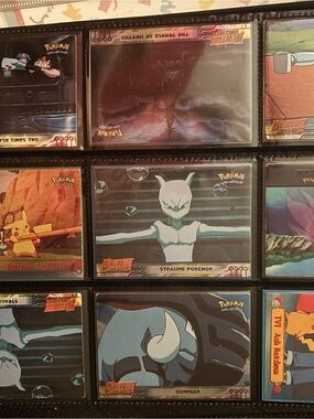 Topps Rainbow Foil Pokémon Card Set Featuring Mewtwo & Donphan (Blue/Gray)
